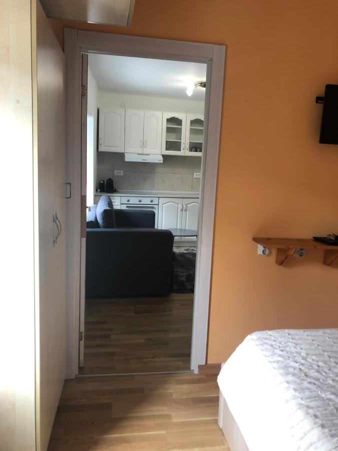 Bogisic Rooms And Apartment Perast Kültér fotó